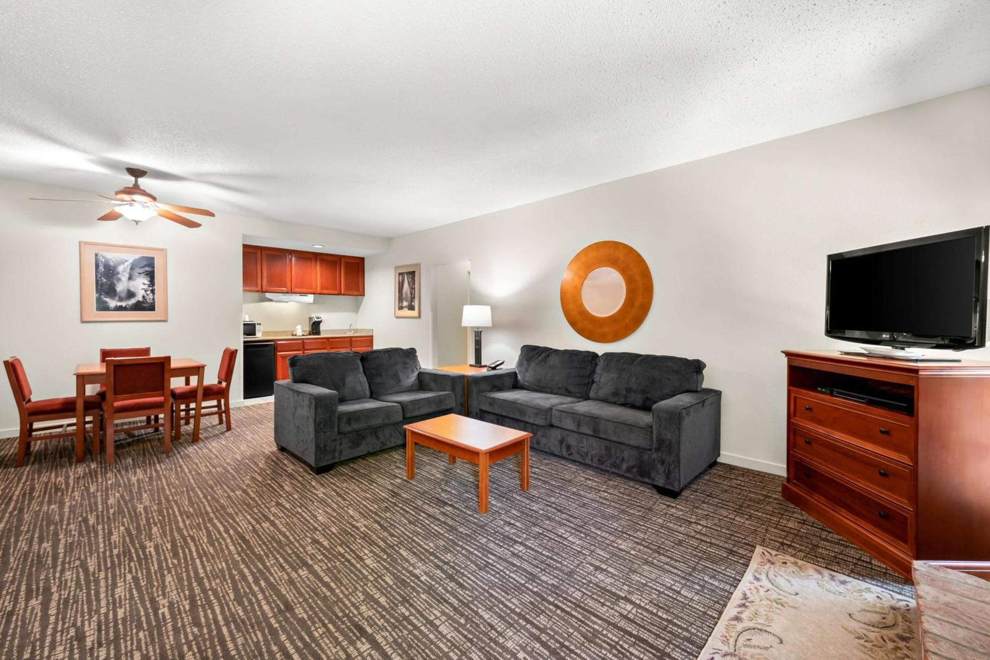 Best Western Stagecoach Inn Pollock Pines Extérieur photo